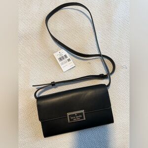 Kate Spade Reegan Smooth Wallet with Crossbody Strap